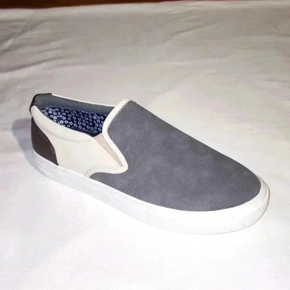 Madden Aneilio slip-on sneaker 👟 - Picture 1 of 10